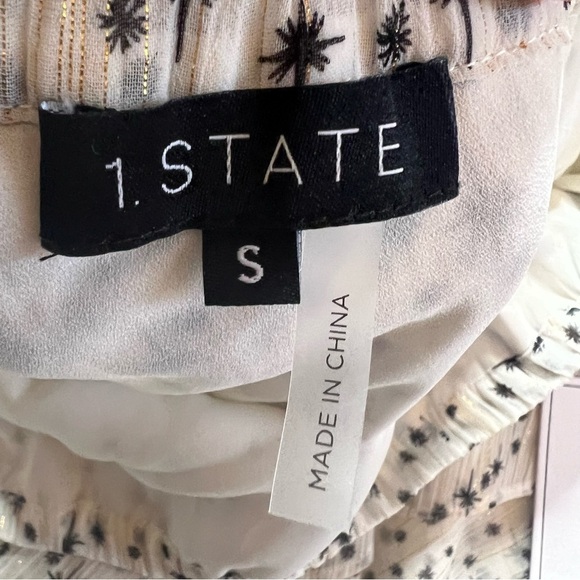 💚1.State NWT one-sleeve ruffled top - Picture 6 of 8